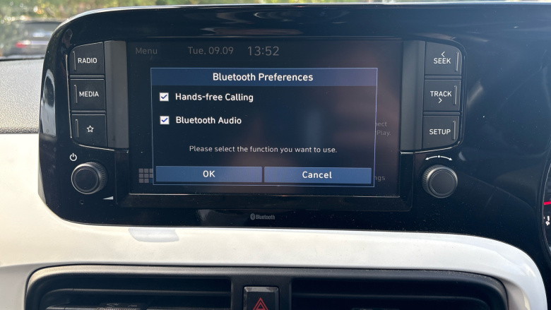 Hyundai i10 1.2 MPi Premium 5dr Auto Petrol Hatchback